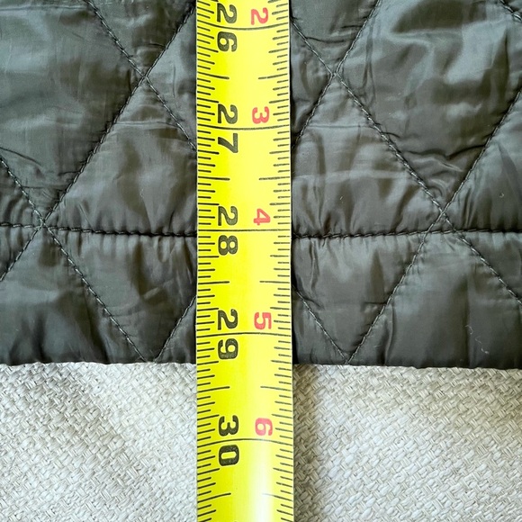 Zara Coat Women’s Small Hooded Puffer Jacket Green Quilted Lightweight - Picture 6 of 7